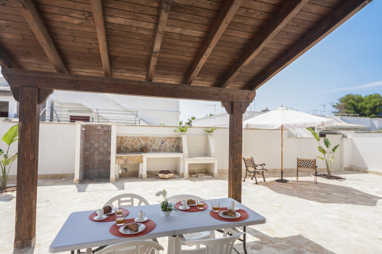 Villa Al Mare Gallipoli マリーナ・ディ・マンカヴェルサ エクステリア 写真